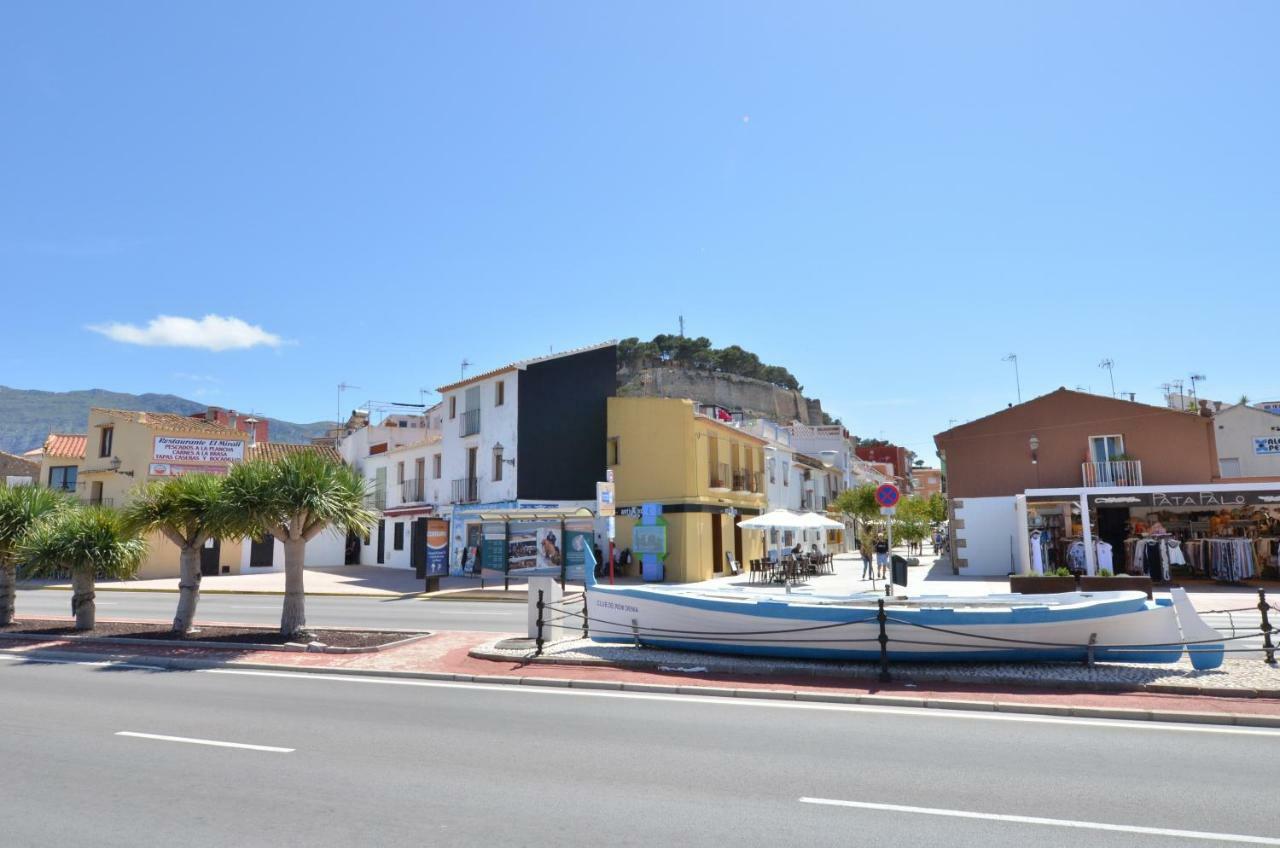 The Green Townhouse In Denia Centre By Nras Exteriör bild